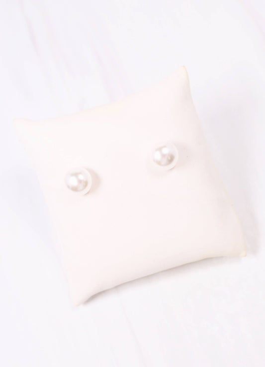 Eisley Pearl Stud Earring