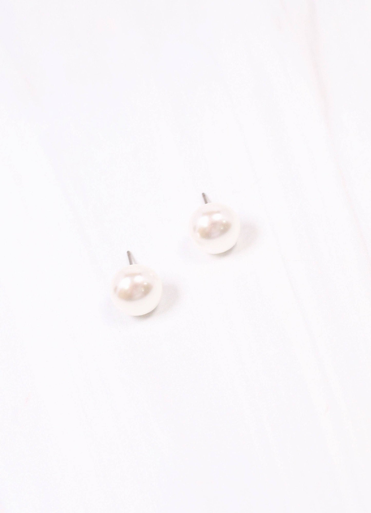 Eisley Pearl Stud Earring